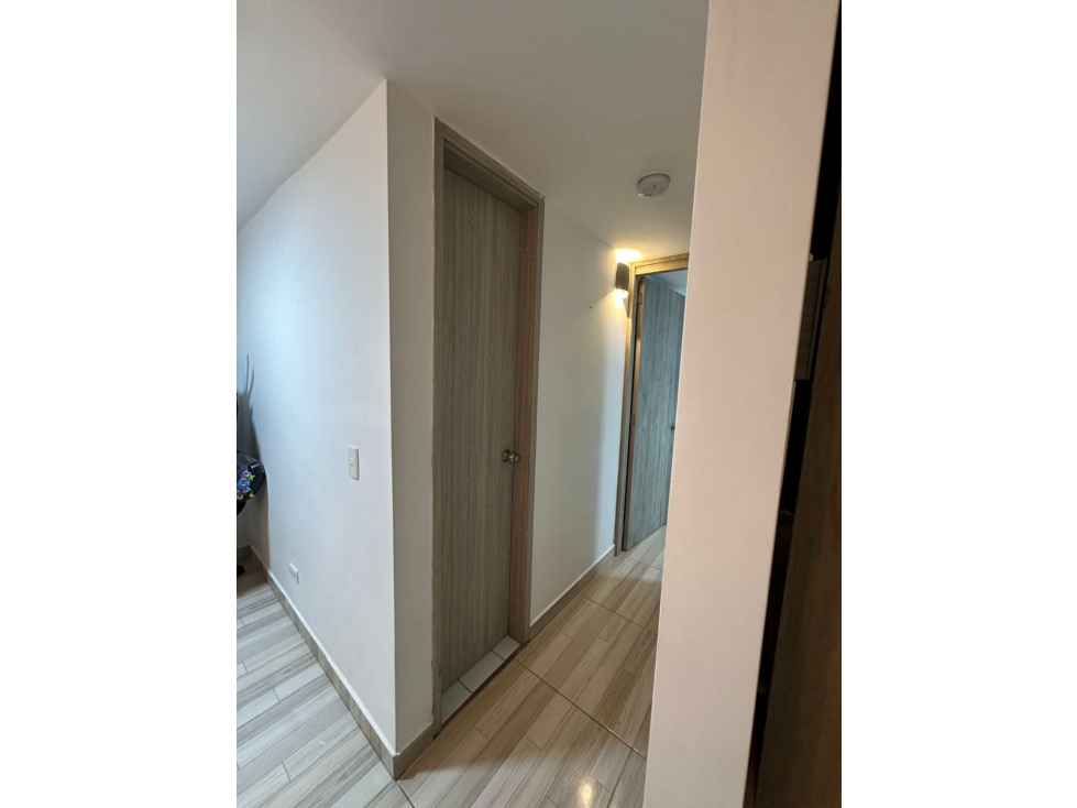 Venta de apartamento La Estrella Sector El Pedrero — foto 6
