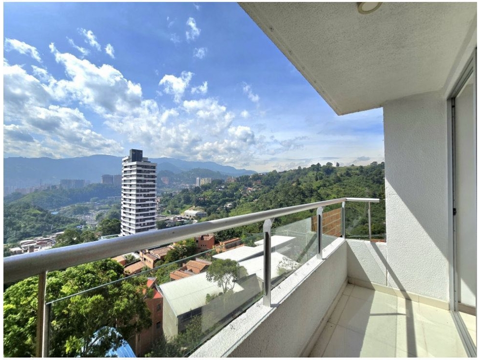 Venta de apartamento La Estrella - Sector La Aldea — foto 3