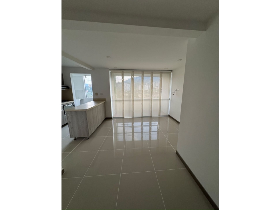 Venta de apartamento La Estrella - Sector Las Brisas — foto 3