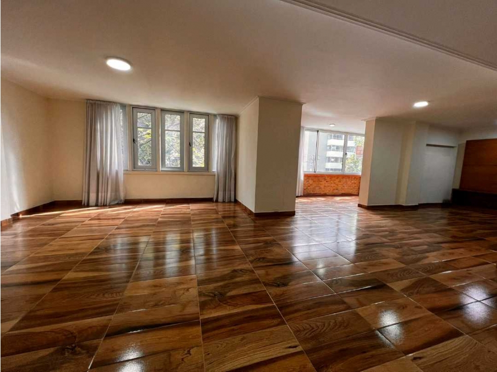 Venta De Apartamento Laureles Medellín — foto 2