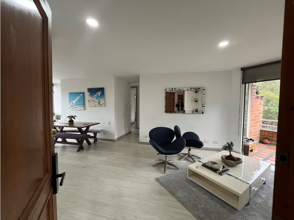 Apartamento en venta Laureles — foto 2