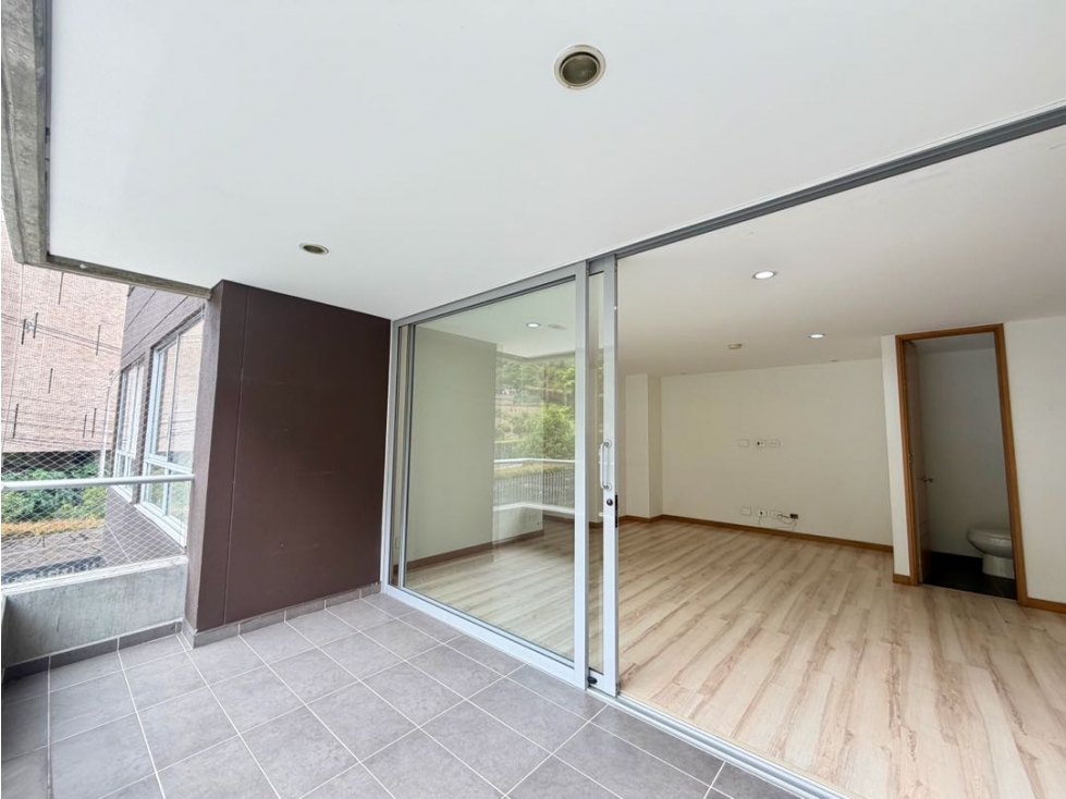Apartamento en arriendo o Venta - Loma de los benedictinos, Envigado — foto 2