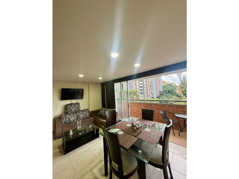 Venta de apartamento Loma de los Bernal, Belén — foto 2