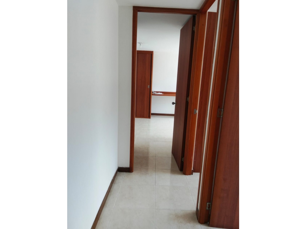 Venta de apartamento Loma de los Bernal, Belén — foto 5