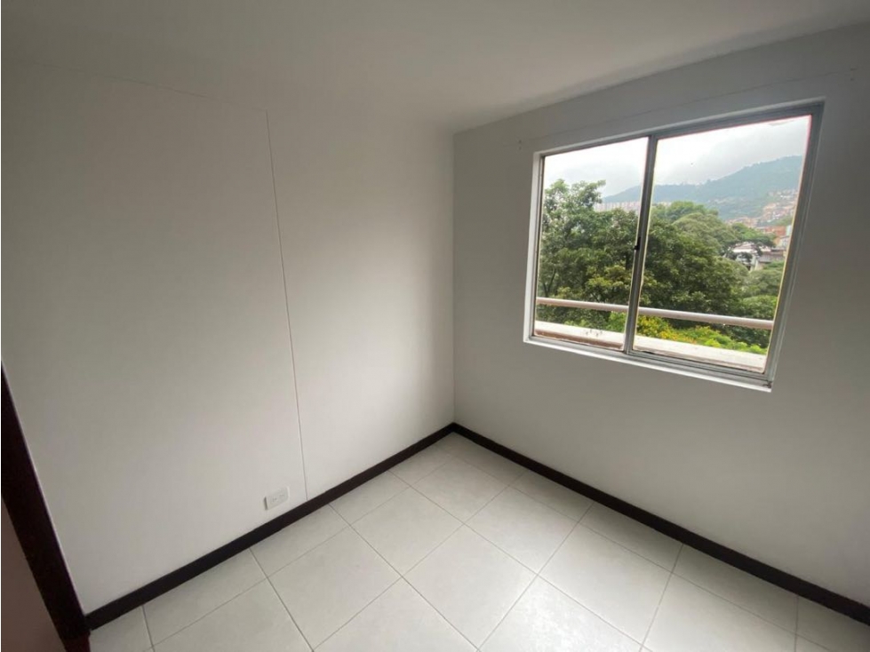Venta de apartamento Loma de Los Bernal Belen — foto 3