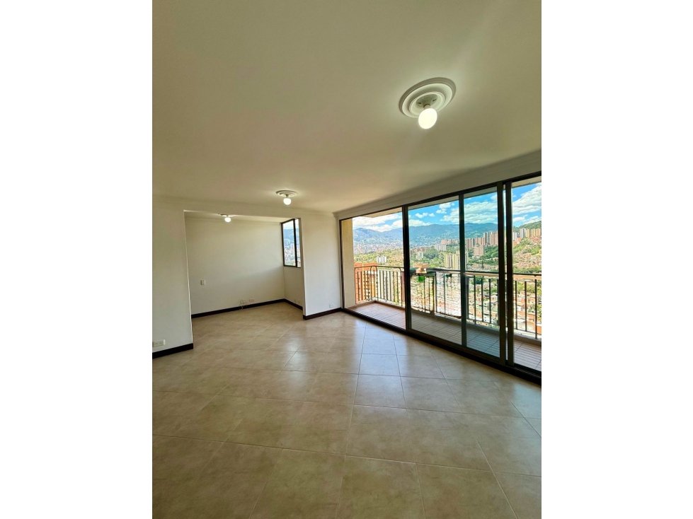 Venta de apartamento Loma de los Bernal Belen — foto 3