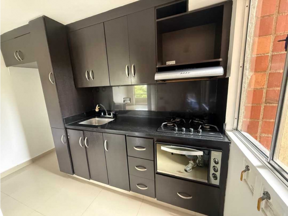 Venta de Apartamento Loma de Los Bernal — foto 2
