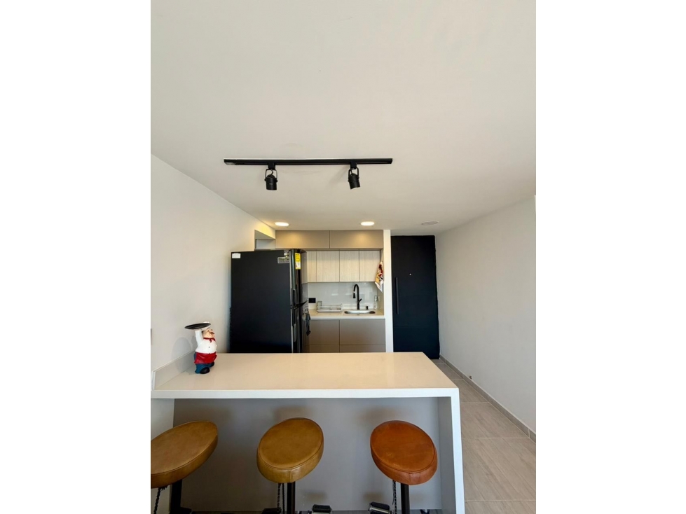 Venta de apartamento Loma de los Bernal Belen , totalmente remodelado — foto 2