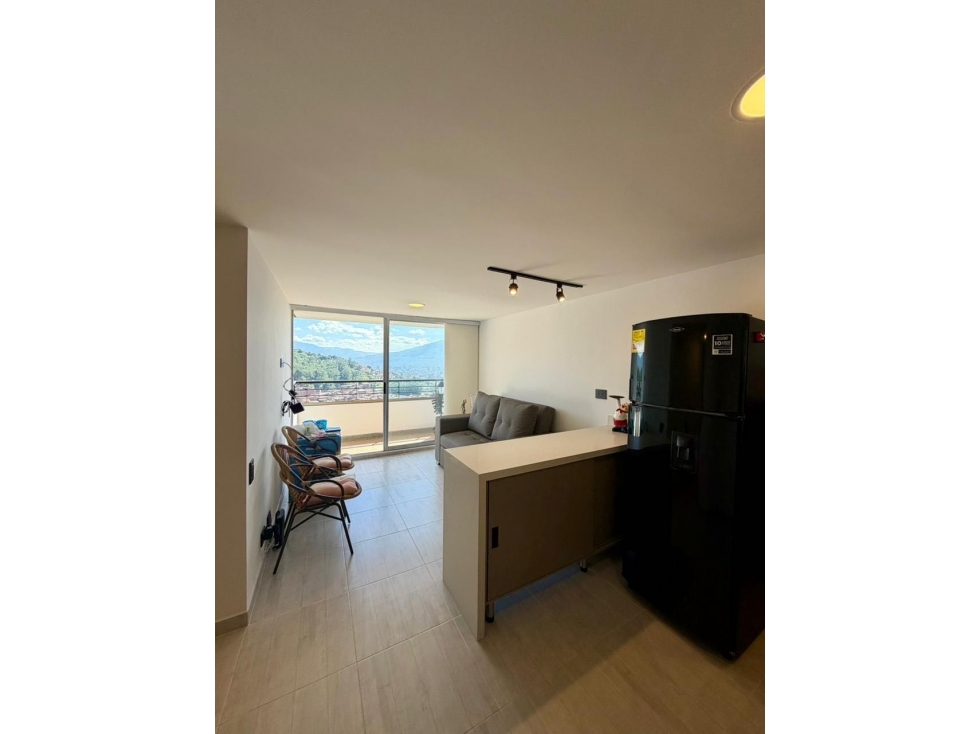 Venta de apartamento Loma de los Bernal Belen , totalmente remodelado — foto 5