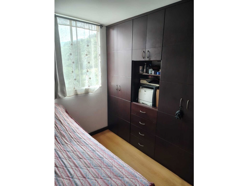 VENTA DE APARTAMENTO LOMA DE LOS BERNAL — foto 4