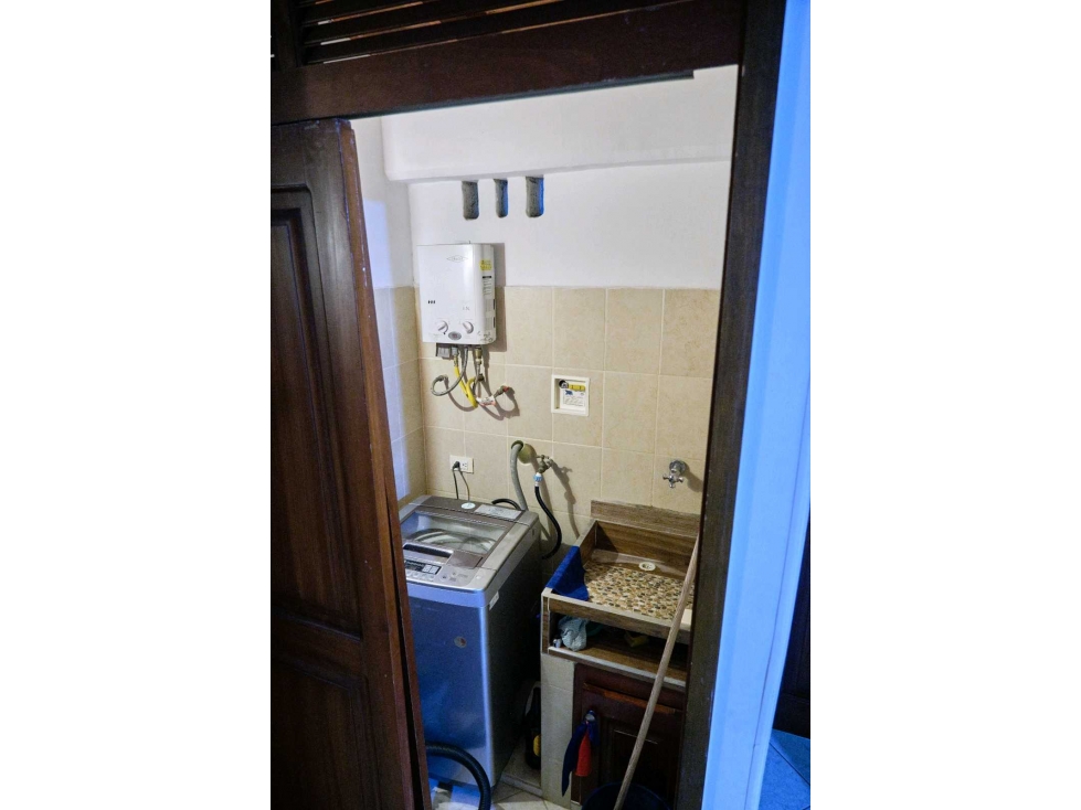 Apartamento en venta Medellin Calasanz parte alta — foto 3