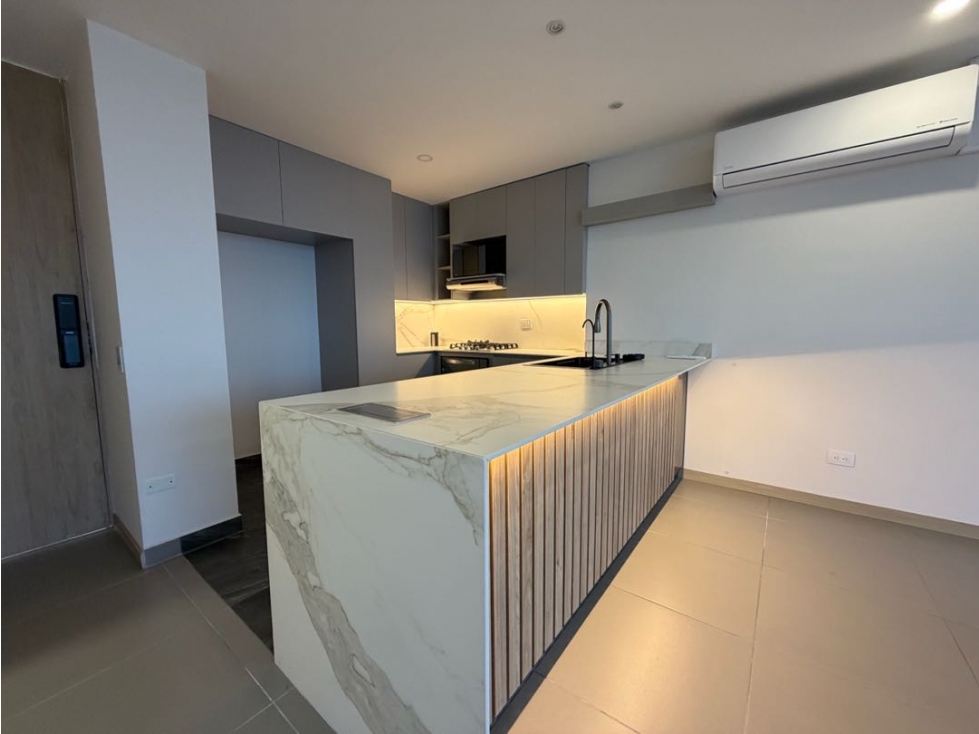 Venta de Apartamento Moderno en El Escobero / Brujas, Envigado — foto 2