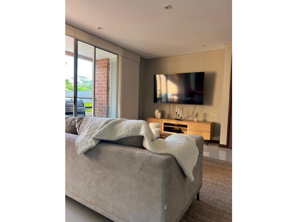 Venta de Apartamento moderno en Alejandría El Poblado 89 MT2 — foto 2