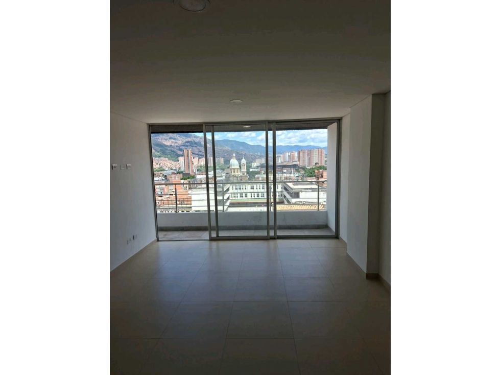 Venta de apartamento moderno piso alto, Bello cerca al parque, piso 8 — foto 6