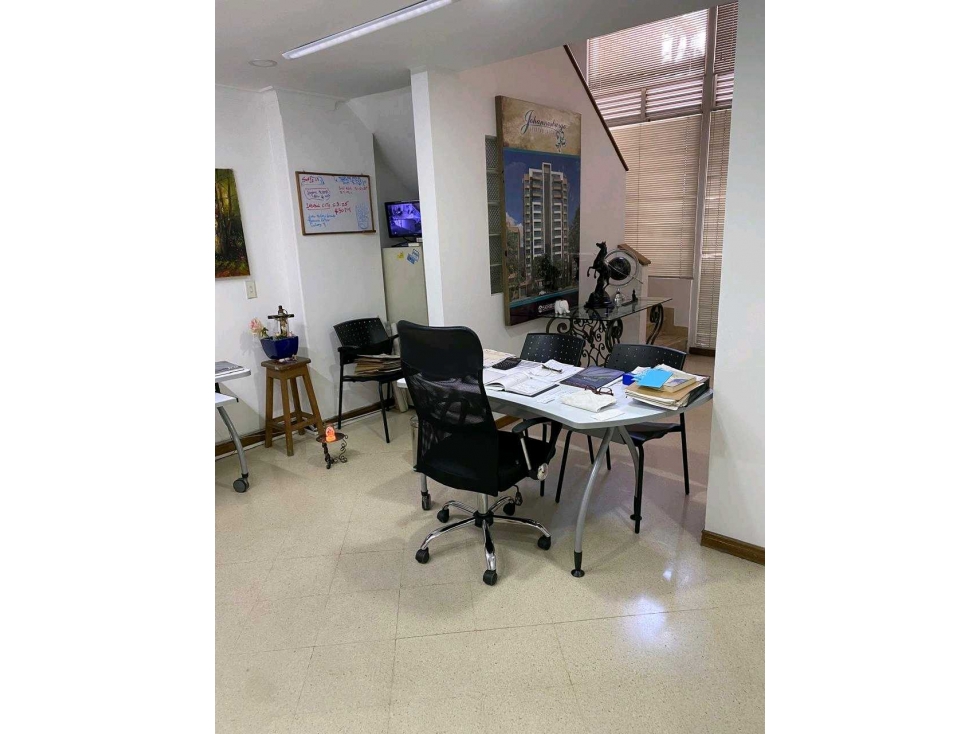 Venta de apartamento / OFICINA en Laureles tipo dúplex, Medellín