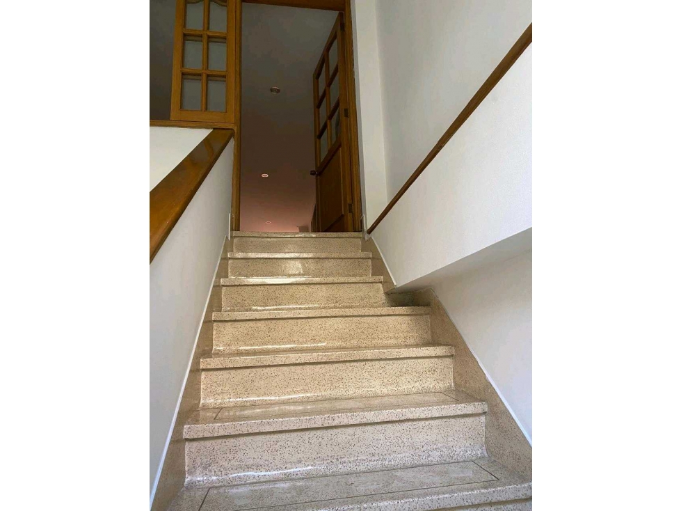 Venta de apartamento / OFICINA en Laureles tipo dúplex, Medellín — foto 4