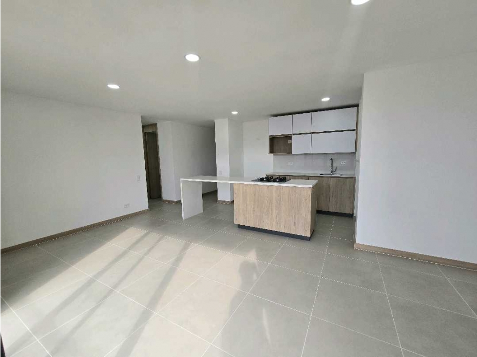 Venta de apartamento para estrenar en Envigado, colegio La Salle. — foto 4