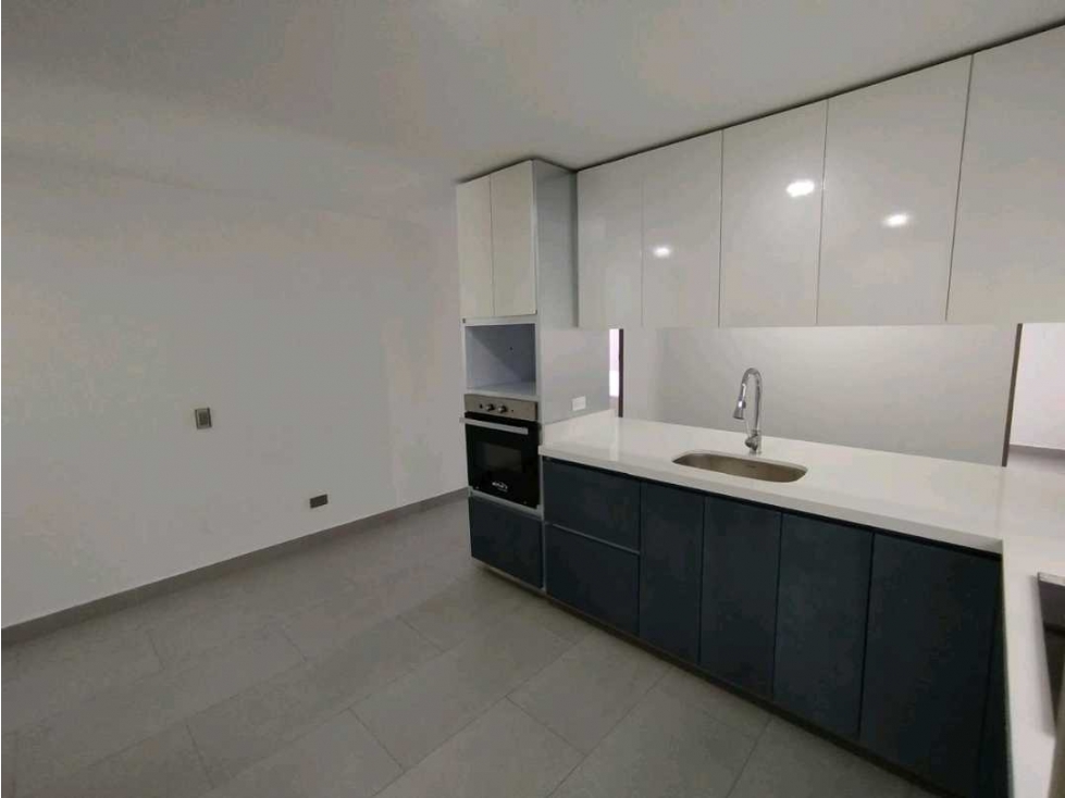 Venta de Apartamento para estrenar en Laureles — foto 2