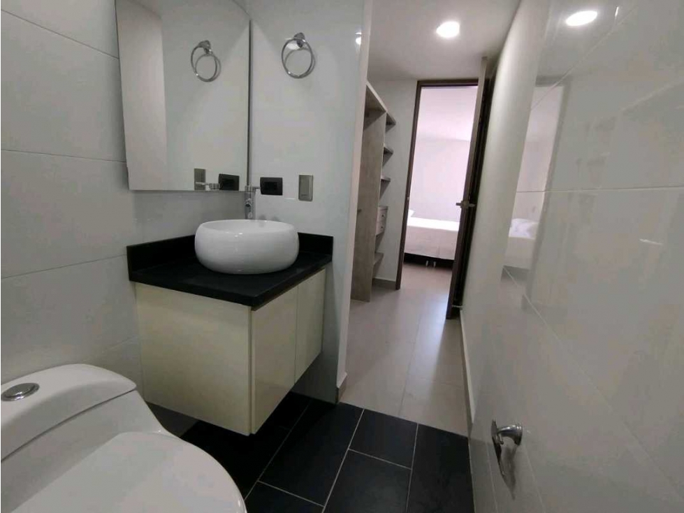 Venta de Apartamento para estrenar en Laureles — foto 4
