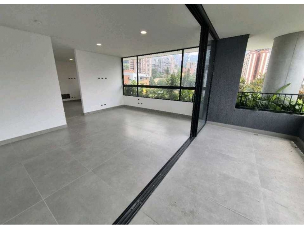 VENTA DE APARTAMENTO PARA ESTRENAR EN EL POBLADO, CASTROPOL. — foto 2