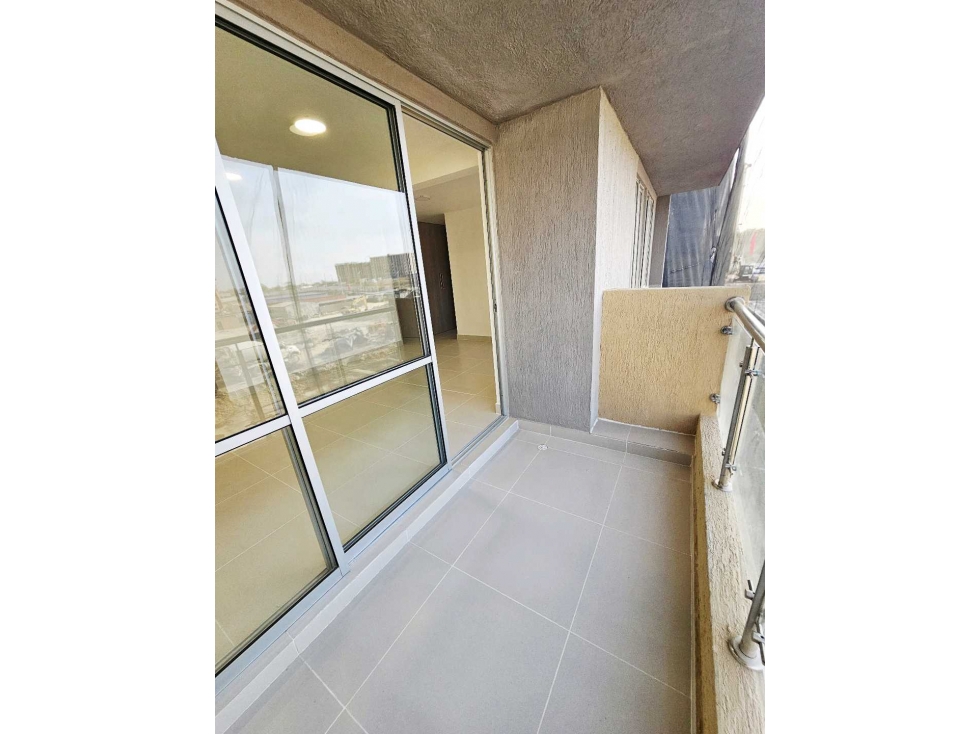 VENTA DE APARTAMENTO (NUEVO) EN RIOALTO — foto 2