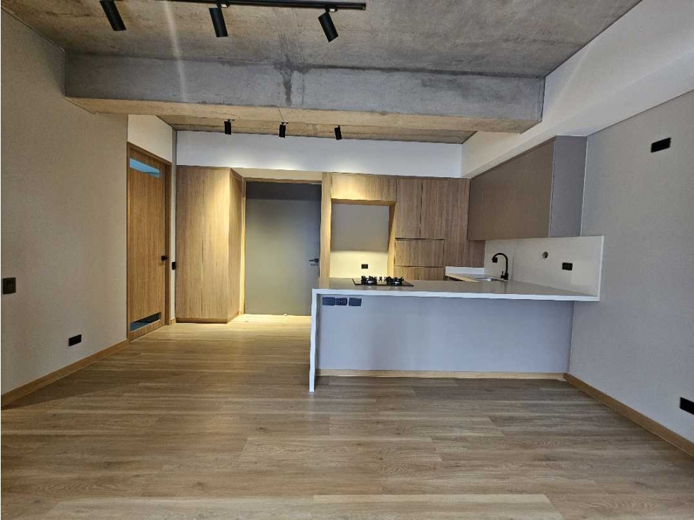 Venta de Apartamento para estrenar en Envigado, loma de las Brujas — foto 2