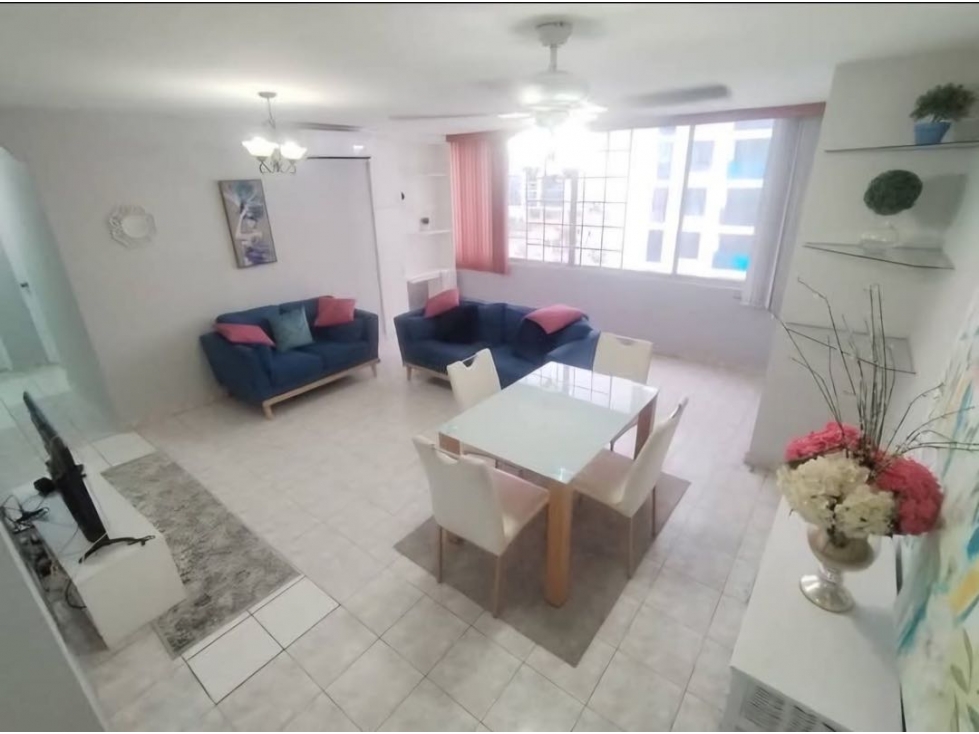Venta de apartamento parque de toscana condado del Rey G.S