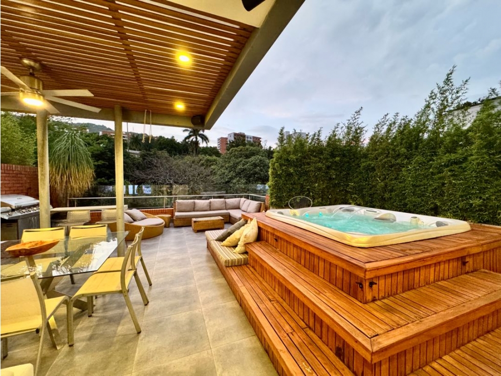 Venta de Apartamento Pent House Duplex en Santa Isabel Oeste Cali