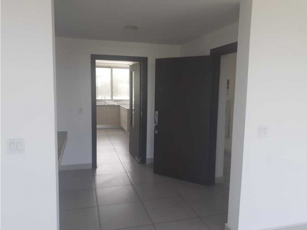 VENTA DE APARTAMENTO VACIO PH 4 HORIZONTES CONDADO DEL REY 211m2 JP — foto 6