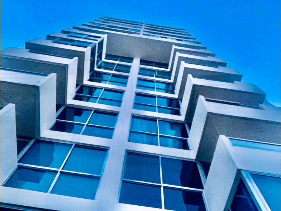VENTA DE APARTAMENTO PH BLUE TOWER MIRAFLORES