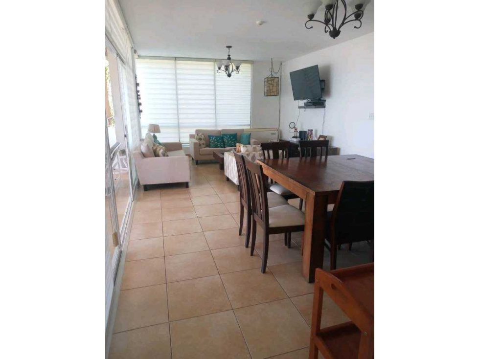 VENTA DE APARTAMENTO AMUEBLADO PH PLAYA BLANCA 149m2 - 1