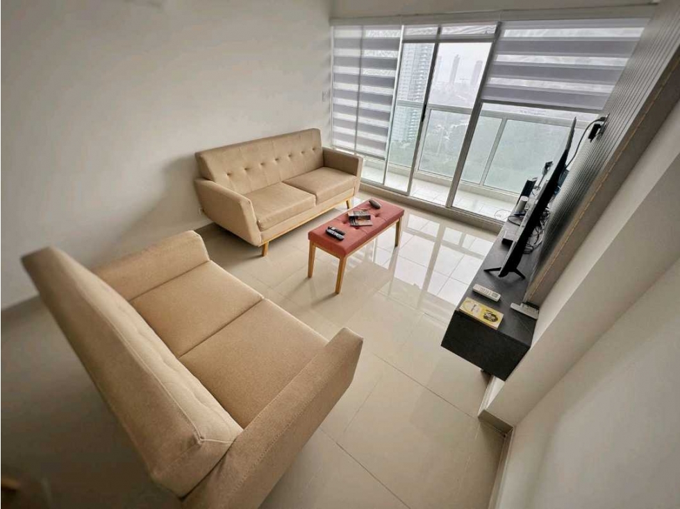 Venta de Apartamento P.H. Residencial El Sol frente a Parque Omar. — foto 3