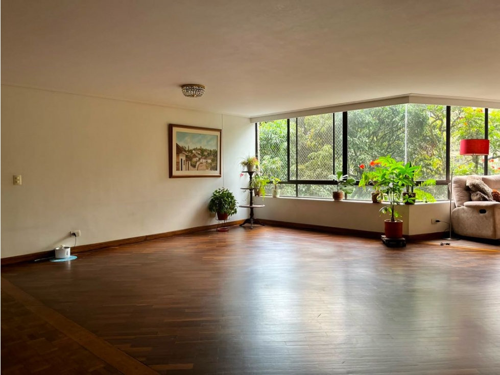 VENTA DE APARTAMENTO POBLADO — foto 3