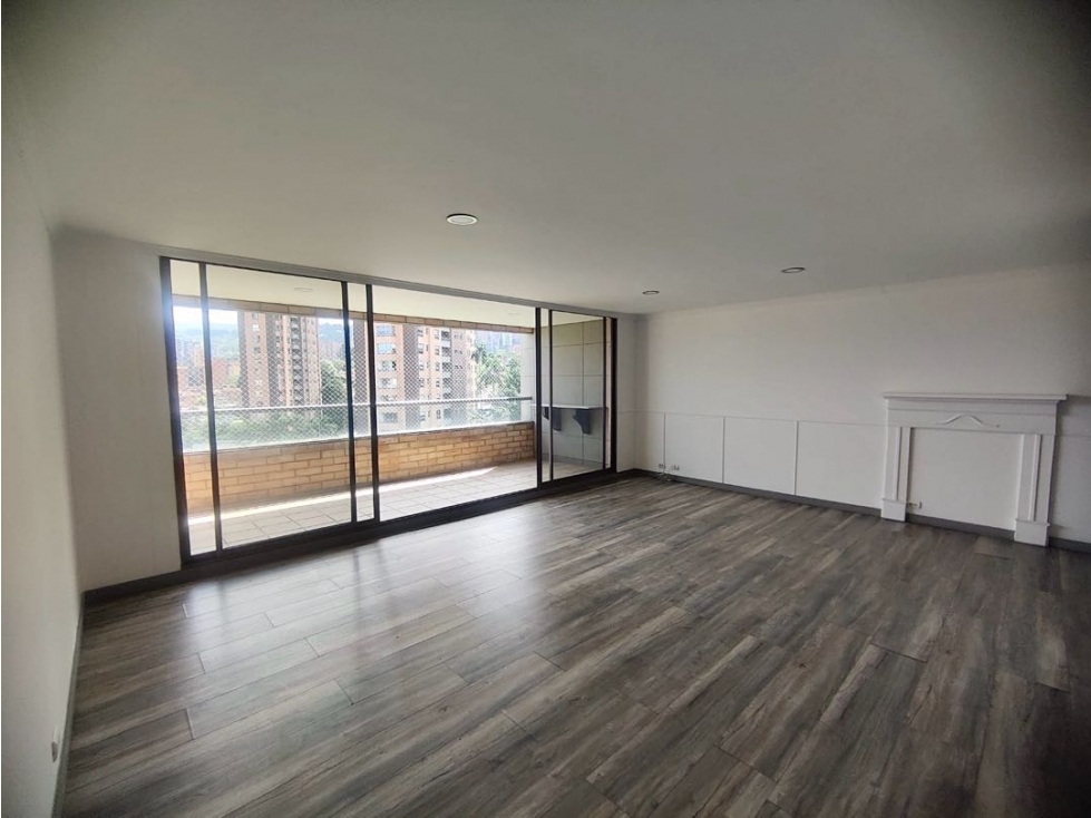 VENTA DE APARTAMENTO. POBLADO