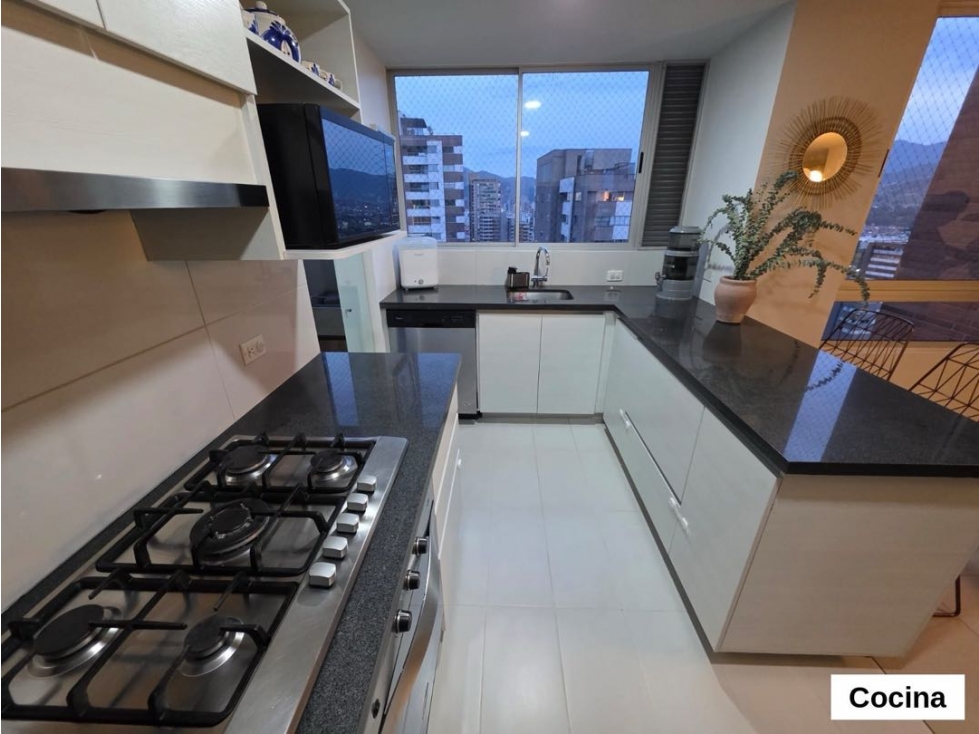Venta de apartamento Poblado Castropol — foto 6