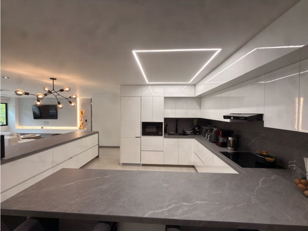 Venta de apartamento Poblado la Aguacatala — foto 5