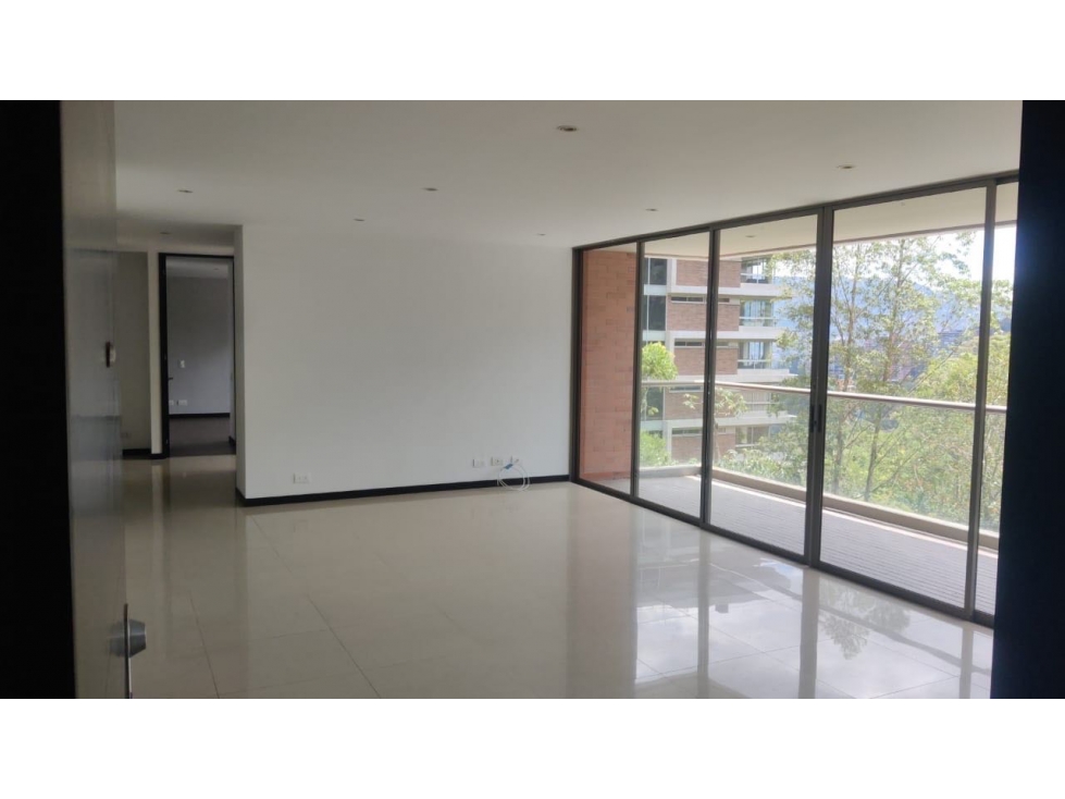 VENTA DE APARTAMENTO. POBLADO.COLA DEL ZORRO — foto 5