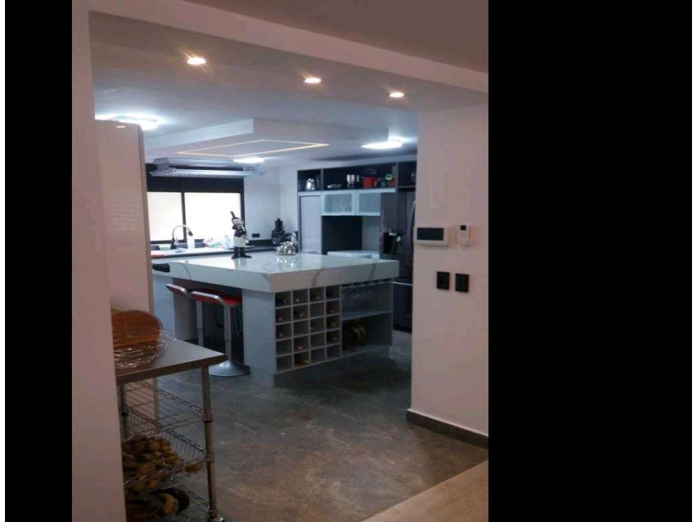 Venta de apartamento primer piso con terraza, Laureles, Medellín — foto 2