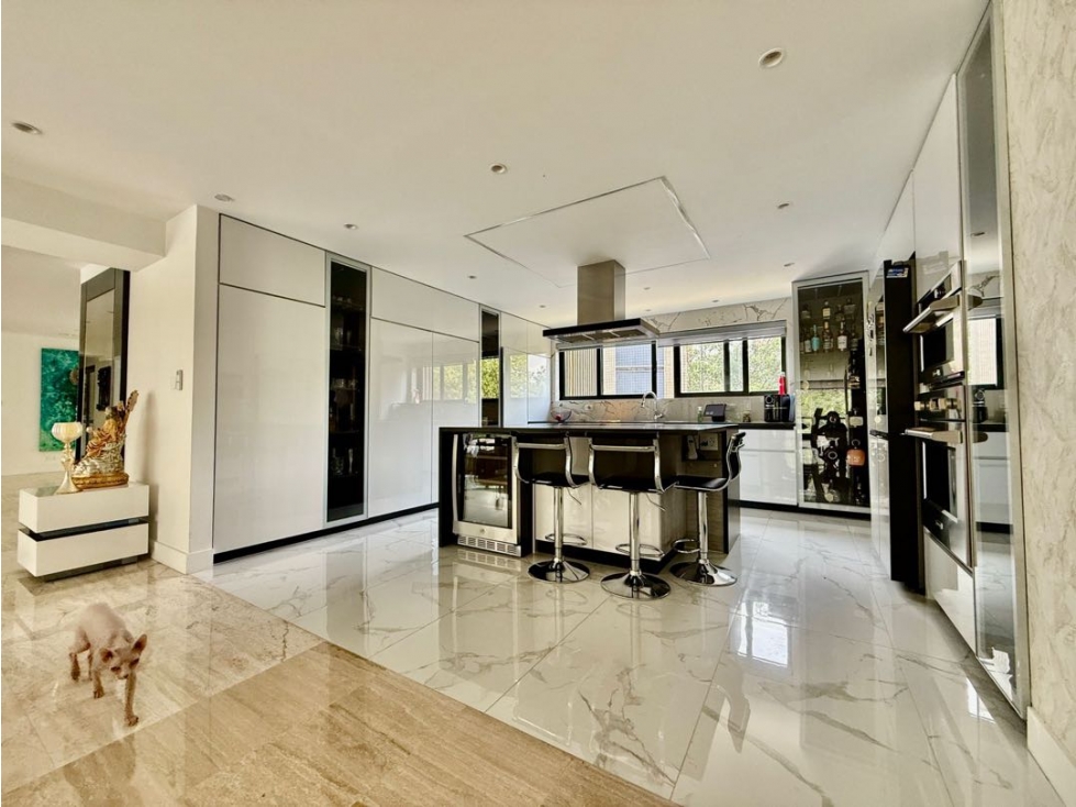 Venta de apartamento reformado sector san Lucas- con espacios amplios — foto 5