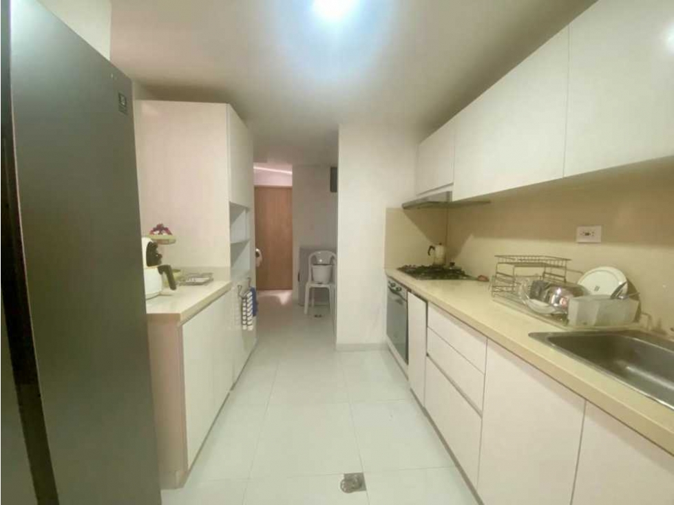 Venta de apartamento remodelado en Bocagrande Ed. Mar de Barú. — foto 3