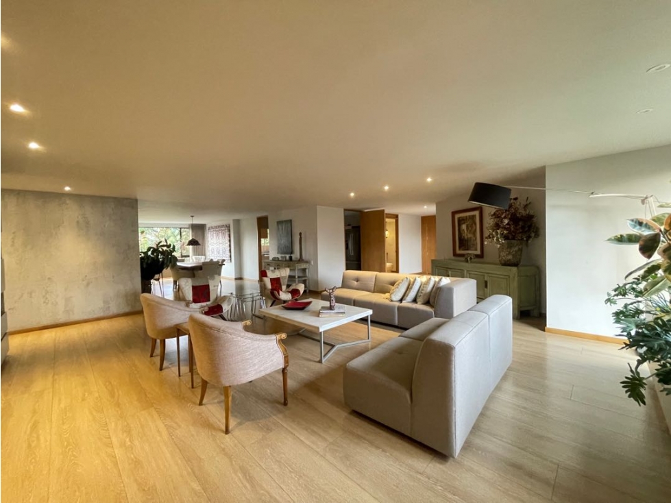VENTA DE APARTAMENTO REMODELADO SECTOR EL POBLADO — foto 3