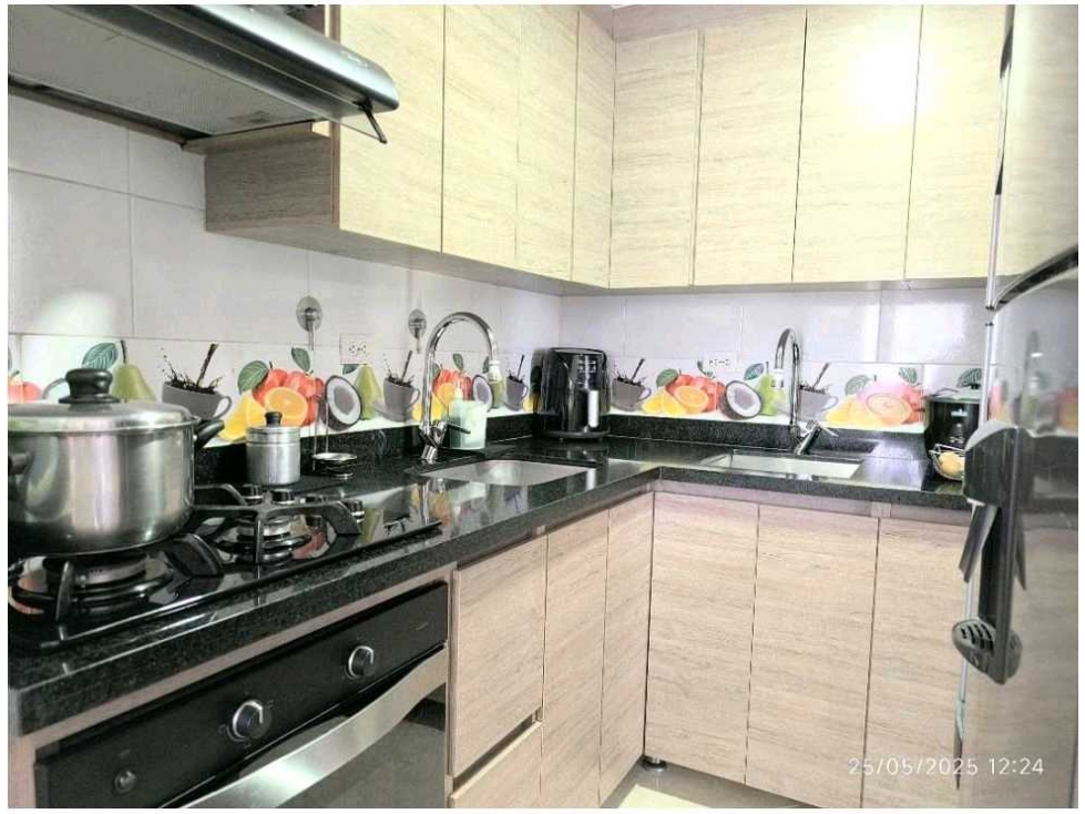 Venta de apartamento remodelado en San Javier, Medellín — foto 5