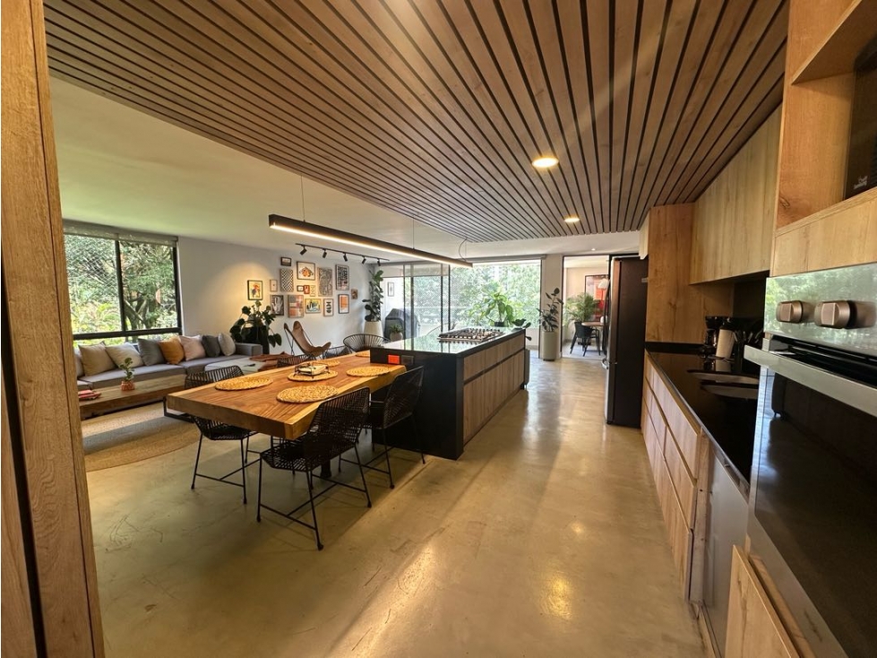 Venta de apartamento remodelado en Milla de Oro, Poblado — foto 6