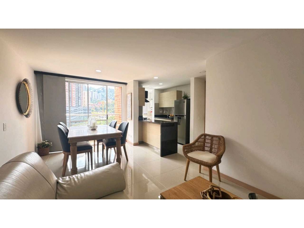 Venta Apartamento Sabaneta Sector Tres Esquinas — foto 3