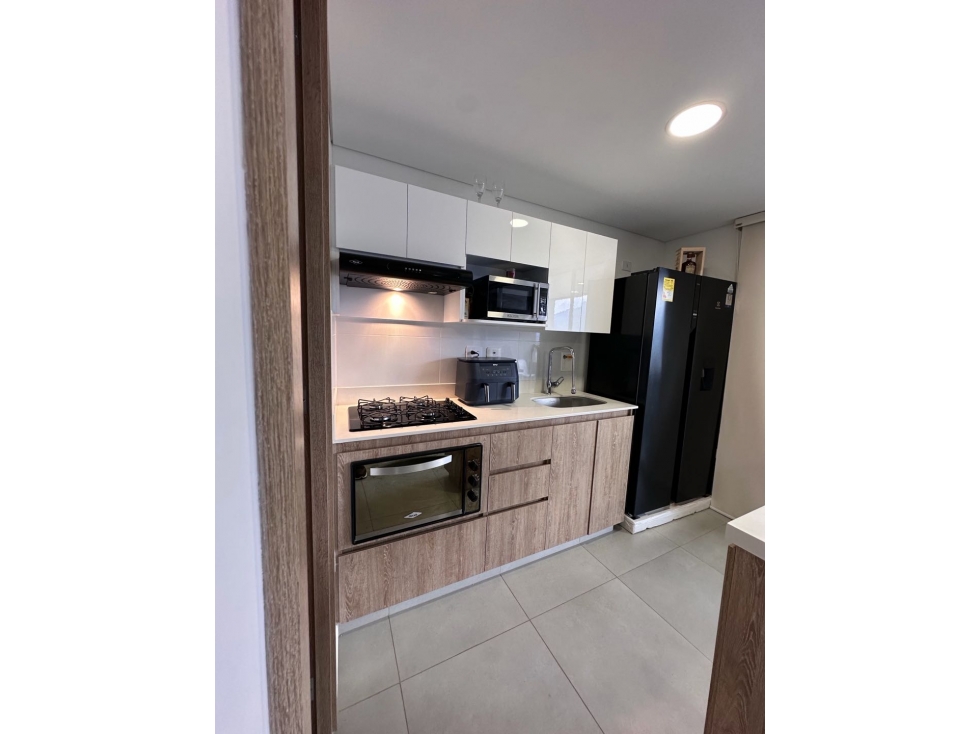 Venta de apartamento sabaneta unidad cerrada — foto 4