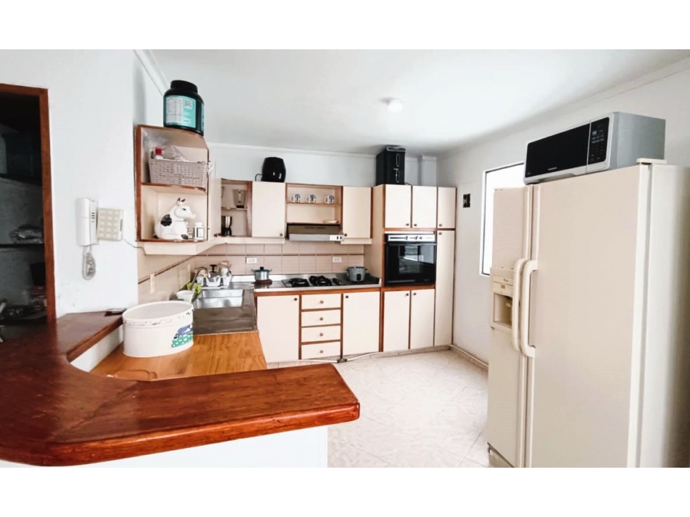 Venta de apartamento sector Calasanz excelente ubicación — foto 2