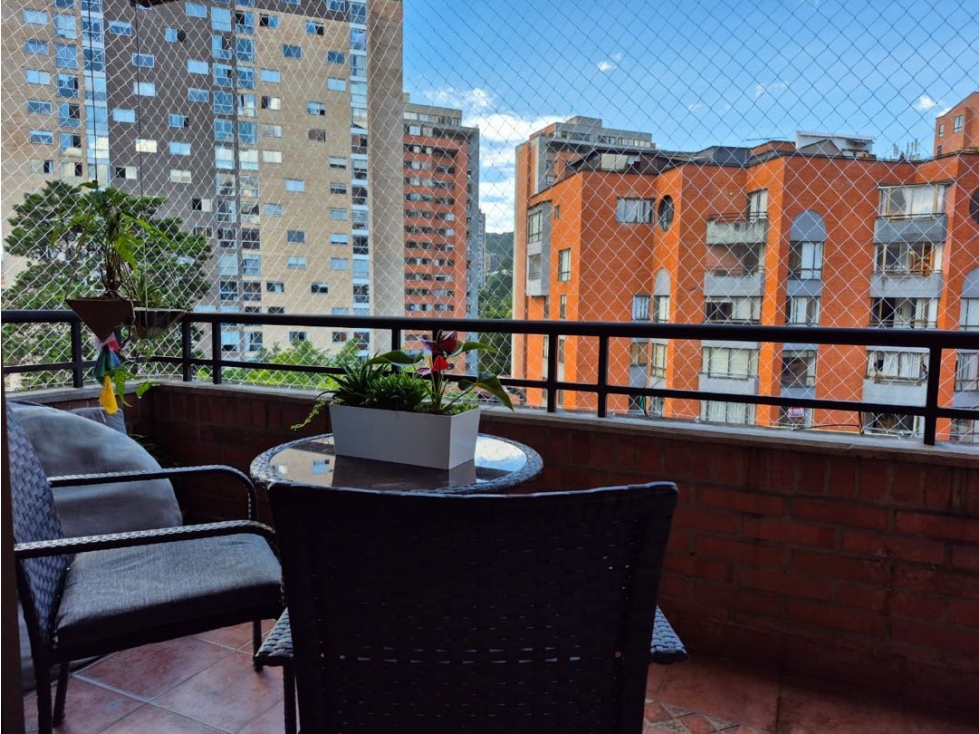 Venta de apartamento sector el tesoro a pocas cuadras caminando — foto 2