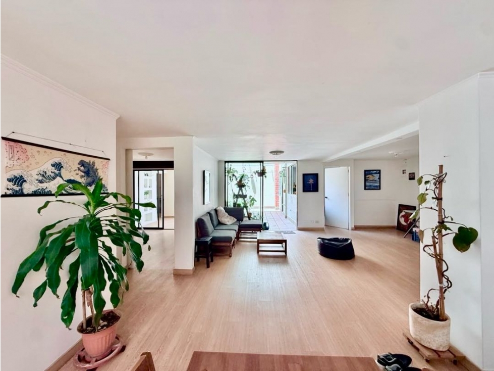 Venta de apartamento sector laureles excelente ubicación y estado