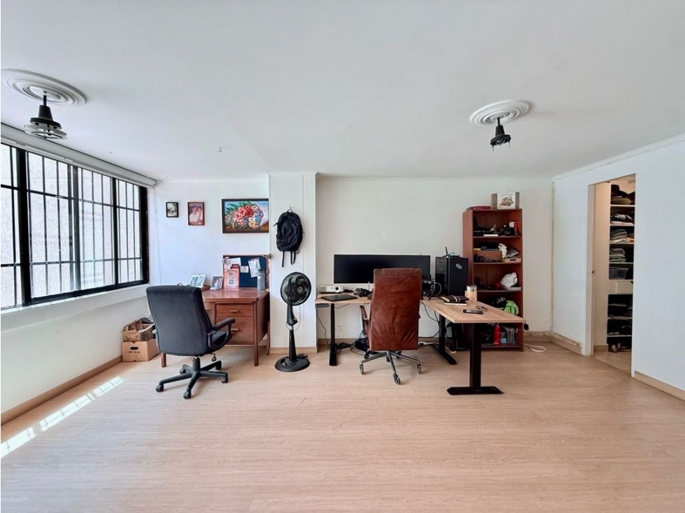 Venta de apartamento sector laureles excelente ubicación y estado — foto 3