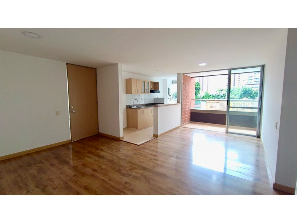 Venta de apartamento sector loma san José parte baja — foto 2